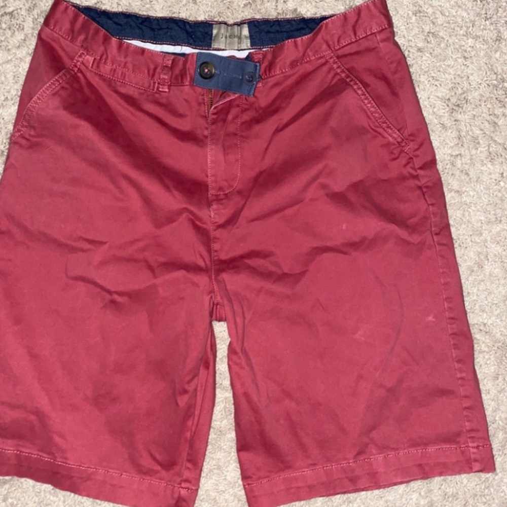 Men’s Casual Shorts-Great Condition